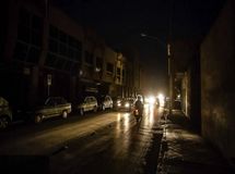 هدررفت ۱۶ میلیارد دلار از در و دیوار خانه‌ها
