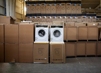 ویترین‌های نیمه‌خاموش/ گرانی لوازم خانگی چند درصد افزایش یافته؟

