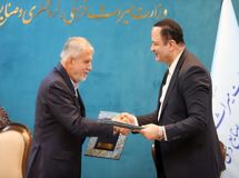 تبدیل مناطق آزاد به قطب گردشگری ایران و جهان