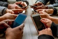 جهش واردات مسافری موبایل؛ افت واردات تجاری و تغییر نقشه بازار تلفن همراه