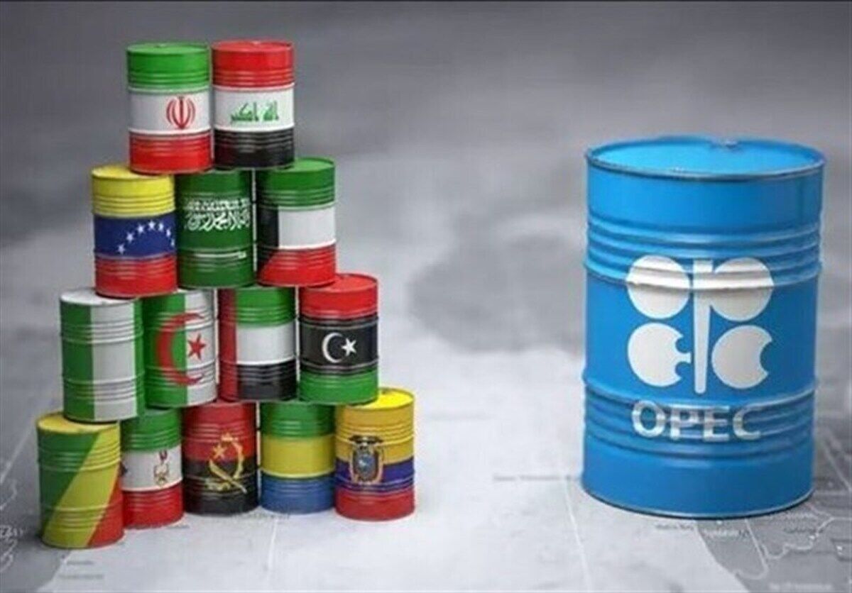 افت ۴۳۹ هزار بشکه‌ای تولید نفت اوپک‌پلاس/ سیگنال جدید به بازار جهانی

