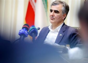 چراغ سبز بانک مرکزی به سرمایه‌گذاران خارجی برای فروش طلا در بورس کالا
