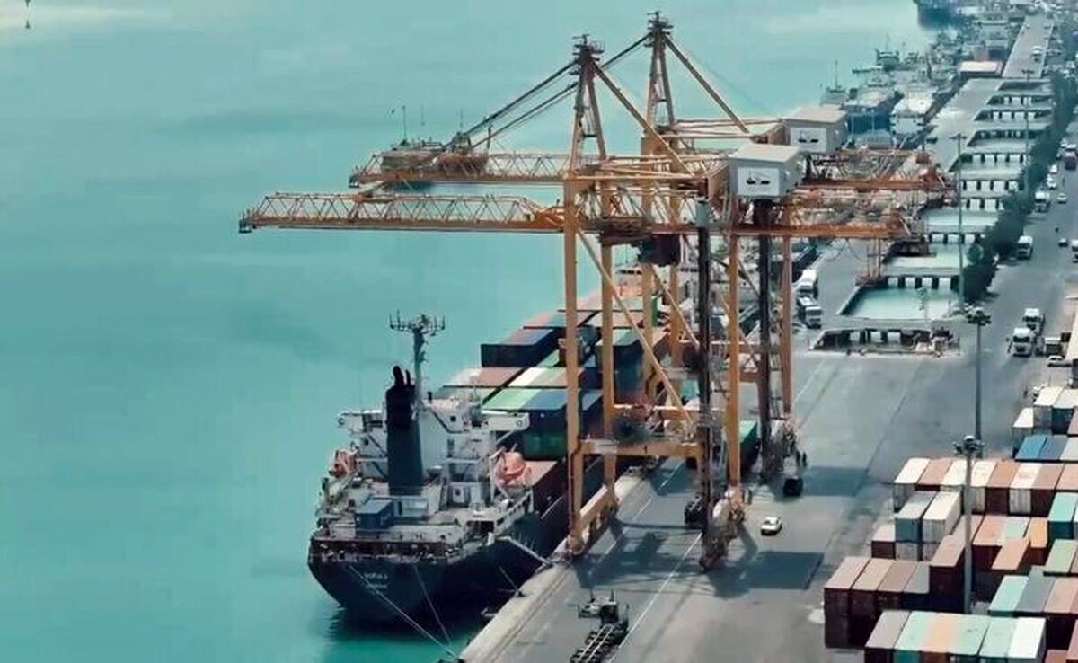 ترخیص ۱۰۰ درصدی کالا‌های اساسی و دارو/ رشد درآمد‌های گمرکی در خزانه
