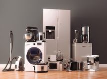 وقتی بقا با «قسط» گره می‌خورد؛ از کالای لوکس دیروز تا نان شب امروز!
