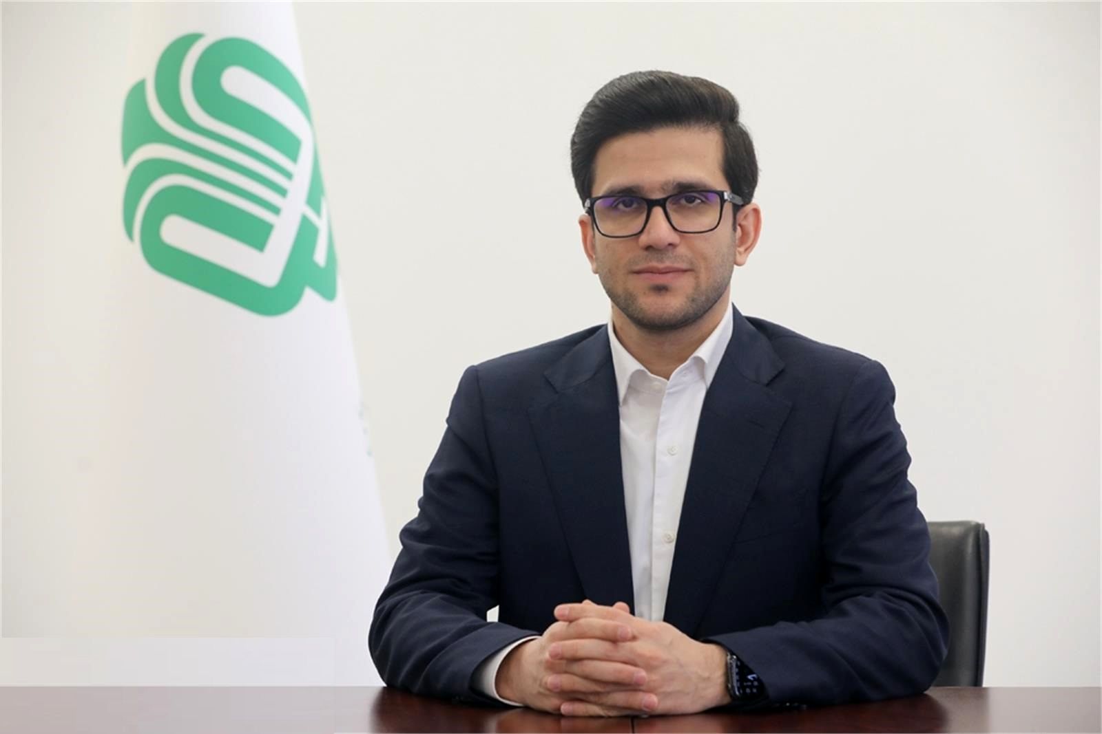 عظیمی‌فر: ذخایر نفت‌گاز نیروگاهی به ۳.۲ میلیارد لیتر رسید
