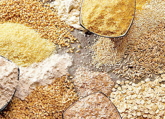 ۲ کشتی ۱۳۸ هزار تنی نهاده دامی در لنگرگاه در نوبت پهلو گیری هستند