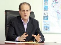 سقوط ۱۰.۱ درصدی رشد اقتصادی در بهار / شاهین‌آرانی: تا بودجه تراز نشود و انضباط برنگردد، تورم مهار نمی‌شود