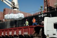 تهدید ۱۰۰ میلیارد دلاری ترامپ/ اثر تعرفه ۲۵ درصدی ترامپ بر تجارت آمریکا و شرکای تجاری ایران
