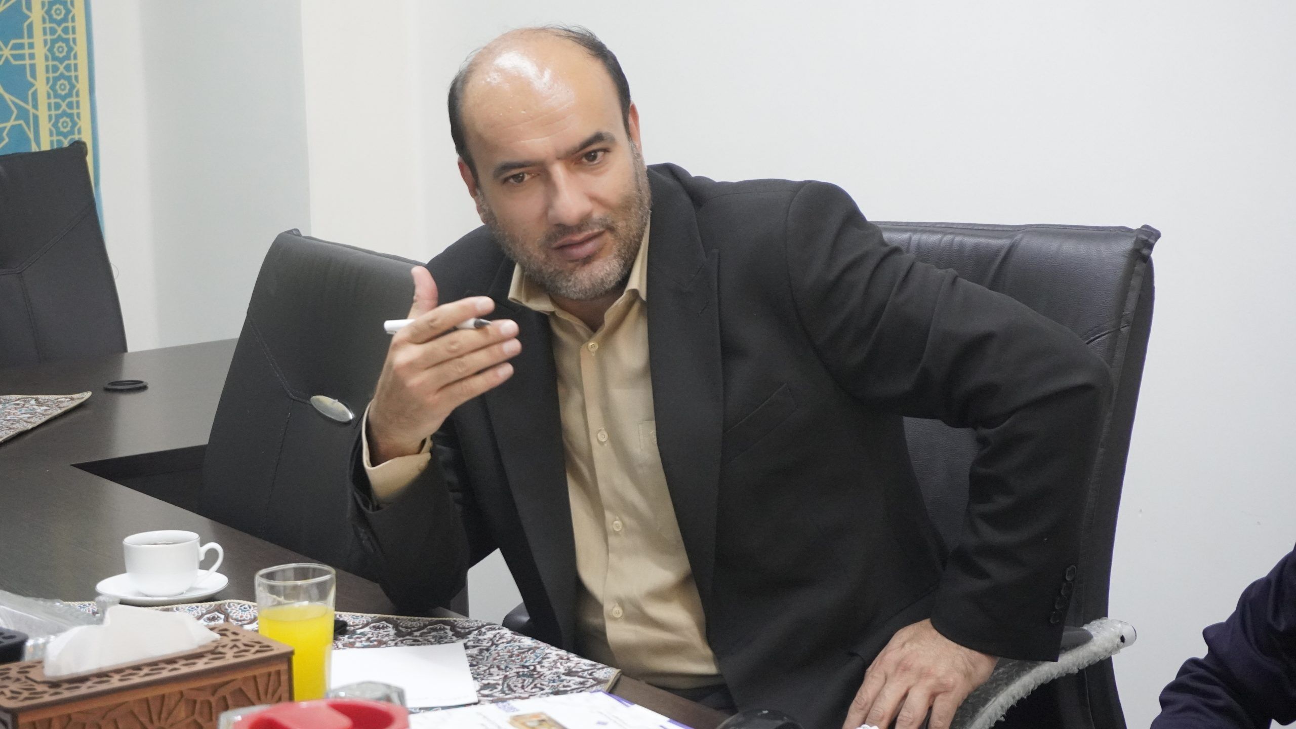 افزایش حقوق کارگران باید بالای ۵۰ درصد باشد