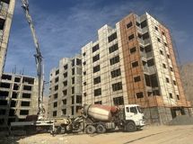چشم‌انداز بازار مسکن در سال ۱۴۰۵ / زمان مناسبی برای خرید ملک است؟
