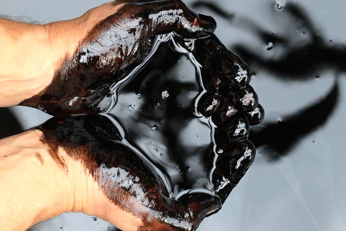 سناریوی نفت ۸۰ دلاری/ جنگ احتمالی چه تأثیری بر تجارت جهانی دارد؟
