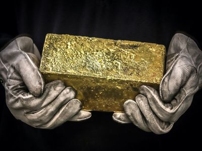 طلای جهانی رکورد جدید زد
