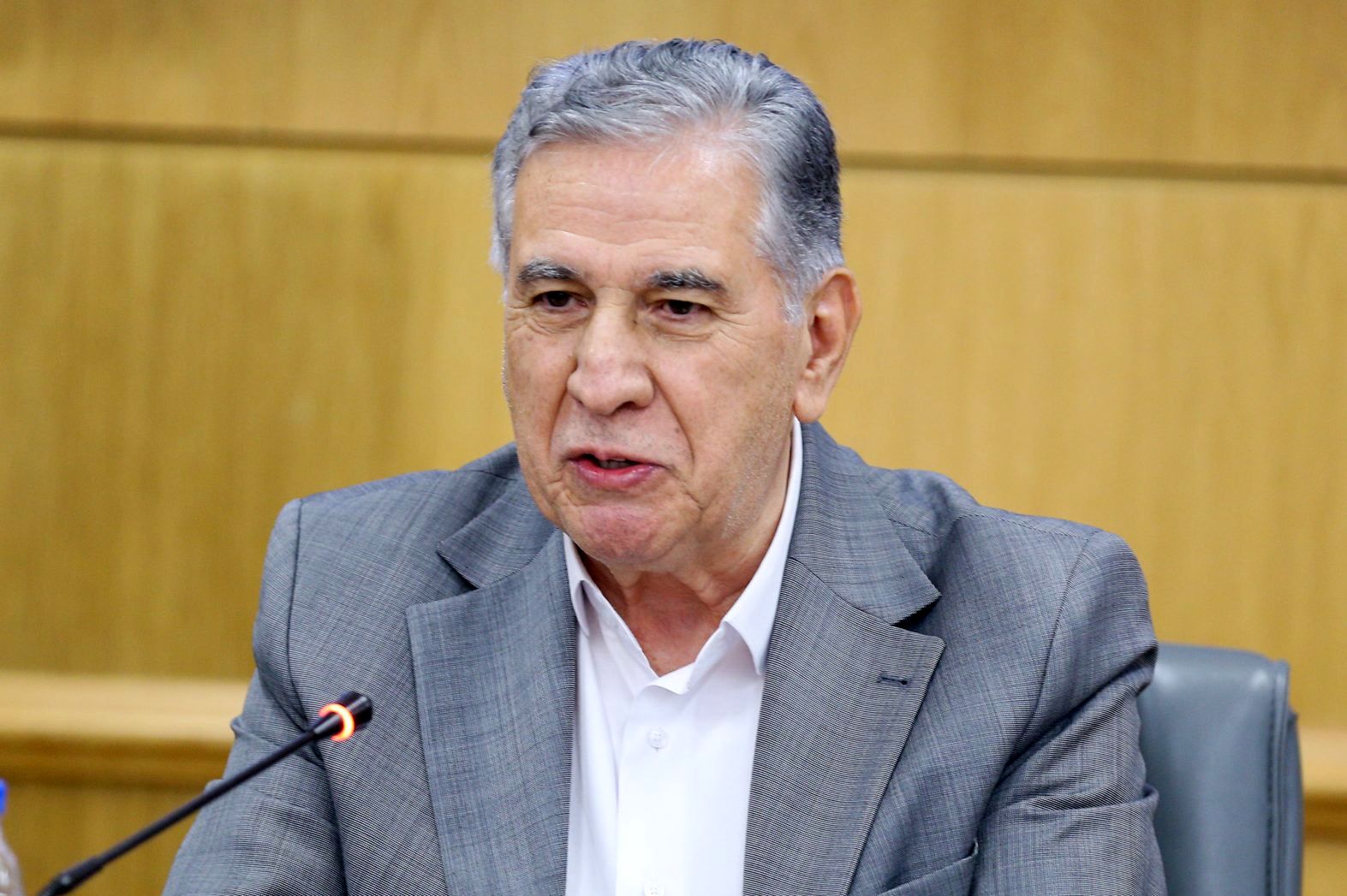 تجارت غیرمستقیم ایران و عربستان متوقف شود
