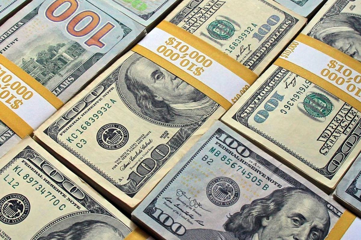 قیمت دلار امروز 23 آذرماه