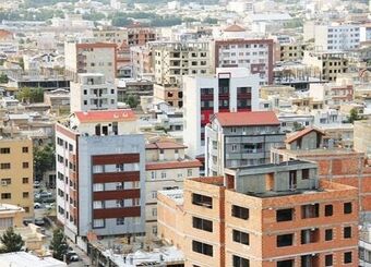 پیش بینی بازار مسکن ۱۴۰۵ / مستأجران زیر فشار اجاره‌بها می‌مانند
