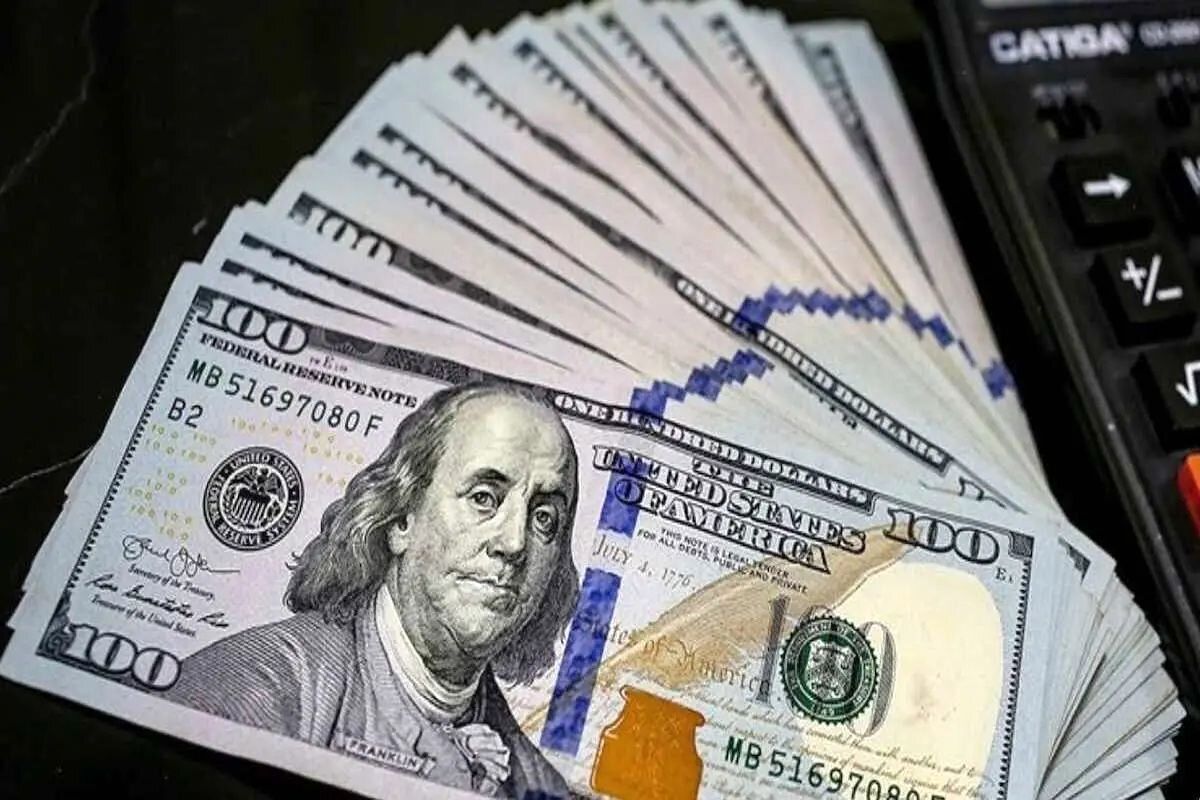 قیمت دلار امروز سه شنبه 5 اسفند 1404
