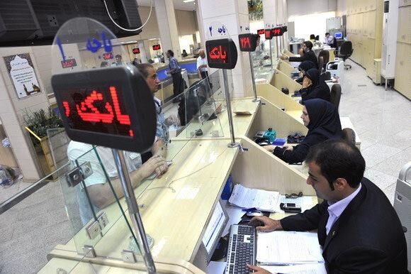 پای بانک های پاسارگاد،پارسیان و سامان به هندوستان باز می شود
