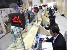 پای بانک های پاسارگاد،پارسیان و سامان به هندوستان باز می شود