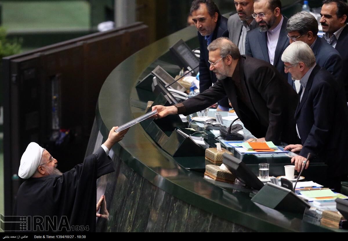 بودجه حقوق و مزایای نهاد ریاست جمهوری 63 درصد بالا رفت، حقوق کارمندان 12 درصد!