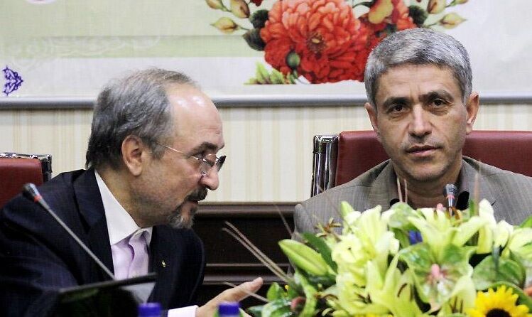 چرا روحانی مسئول جذب سرمایه خارجی به کشور را به فرانسه و ایتالیا نبرد!/ مدیرانی که انگلیسی بلد نیستند!