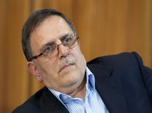 رئیس کل بانک مرکزی: اتصال به سوئیفت هنوز عملیانی نشده است