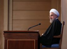 تعجب 8 اقتصاددان از اظهارات رئیسجمهور درباره رضایت مردم از شرایط اقتصادی پسابرجام +جدول