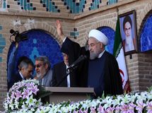 آقای روحانی! لیست ۱.2میلیون نفری که سرکار بردید را منتشر کنید