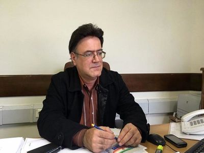 دولت برای اجرا نکردن اقتصاد مقاومتی برجام را بهانه کرد