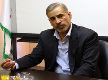 وزرای روحانی، آدم‌هایِ اقتصاد مقاومتی نیستند! / بودجه 95 بر اساس "برجام" نوشته شده است