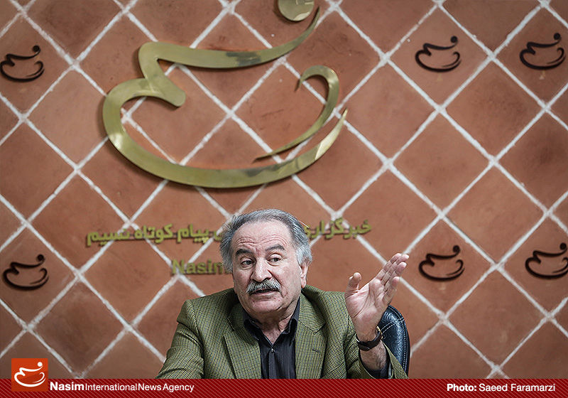 نقدی به سخنان سیف نیست/ رئیس کل نمی‌توانست دروغ بگوید/ دولت روحانی با مردم شفاف نیست