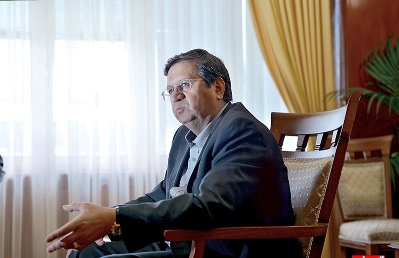 دلیل مخالفت‌های مدیرعامل بانک ملی برای پرداخت نکردن وام 10 میلیونی ازدواج چیست؟