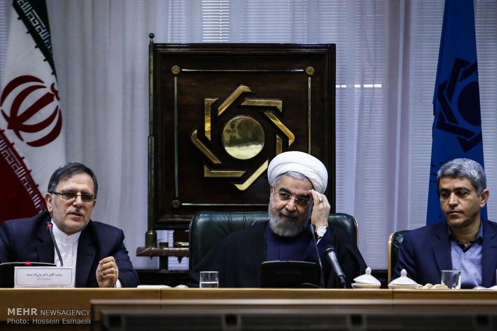 دست‌اندازی 6000000000000 تومانی دولت به منابع بانک مرکزی