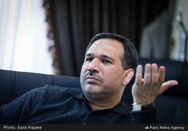 رشد اقتصادی 94 منفی است/ سفره ایرانی‌ها در سال 94 کوچک شد/ دولت روحانی رکورد نقدینگی را زد