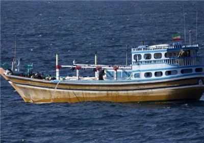 800 شناور ایرانی در آب های اقیانوس هند صیادی می کنند