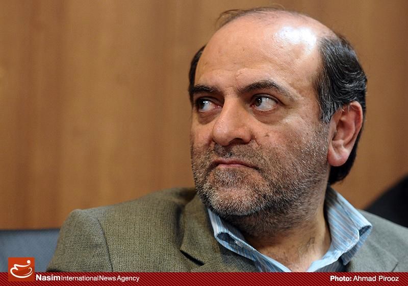 سخنان دیروز "مسعود نیلی" فرافکنی انتخاباتی بود/ سه سال است اقتصاد را تعطیل کردند، میگویند تورم نداریم!