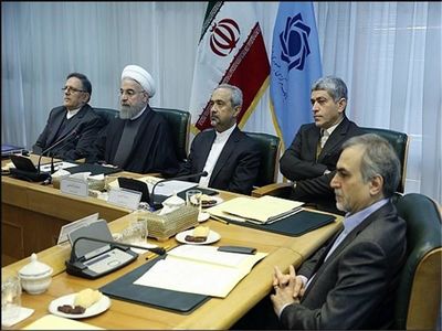 پایه پولی در سال جاری 21 درصد رشد کرد/ در ۴ ماهه نخست امسال، حجم پول ماهانه ۳ درصد افزایش یافت