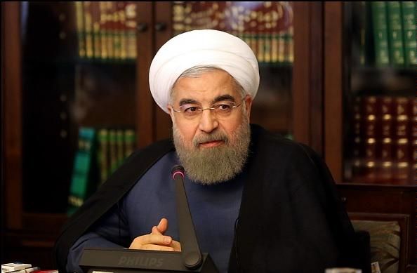 روحانی سازمانهای هدفمندی، مرکز آمار و نقشهبرداری را به نوبخت و سازمان بهرهوری را به انصاری سپرد