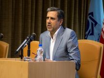 تک نرخی شدن ارز نیمه دوم امسال محقق می شود