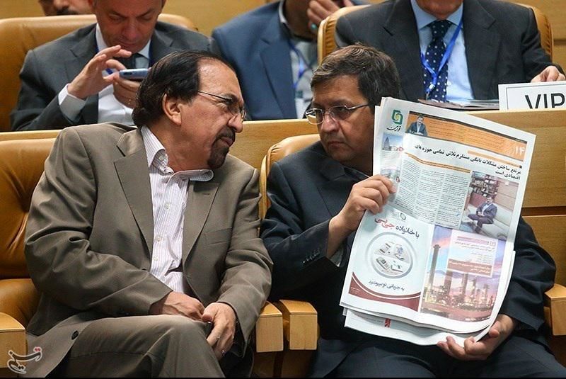 "همتی" برای حذف هیات عامل متخلف چه زمان دست به کار میشود؟/ "امین" رفت؛ دوستان دیگرش چرا نرفتند؟