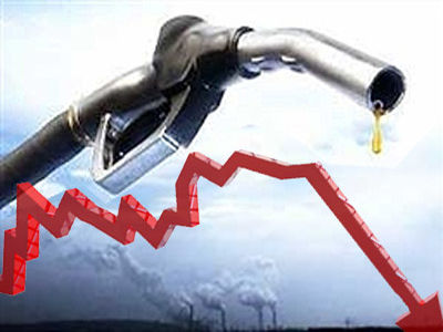 دولت روحانی رکورد واردات بنزین را شکست/ واردات بنزین از ابتدای امسال 40 درصد رشد کرد