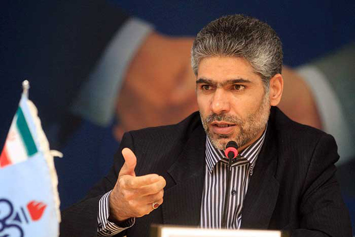 بنزین وارد نکنید، مغایر اقتصاد مقاومتی است/ به جای واردات، از بنزین پتروشیمی‌ها استفاده کنید