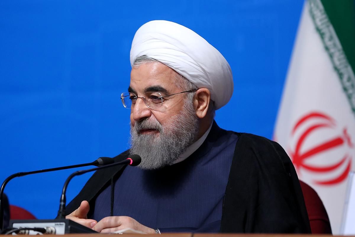 چرا روحانی حسرت 180 میلیارد دلار درآمد ناشی از خامفروشی را میخورد؟