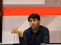 آخوندی مقصر عدم اتمام مسکن مهر است/ وزیر راه تمامی افرادی که برای مسکن مهر کار می‌کردند را از وزارتخانه جارو کرد