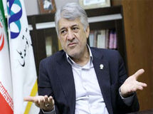 قائم‌مقام صفدر حسینی: قرار نیست بابت حقوق نجومی از صندوق توسعه ملی برویم!