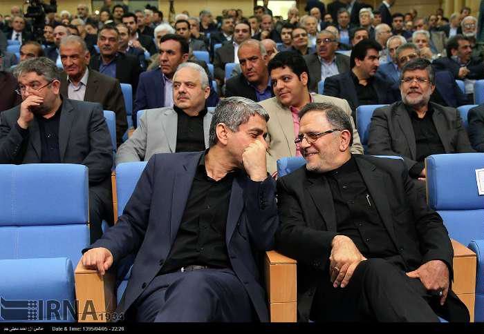 بدهی دولت روحانی به بانکها دو برابر شد/ دولت تدبیر با 83 هزار میلیارد تومان رکورد بدهکاری به بانکها را شکست