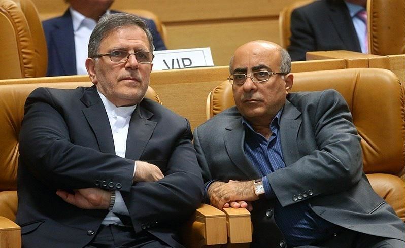 آقای سیف اگر کاری نکنید با بحران پولی مواجه میشویم!/ نقدینگی تا پایان امسال به عدد شگرف ۱۳۰۰ هزار میلیارد میرسد