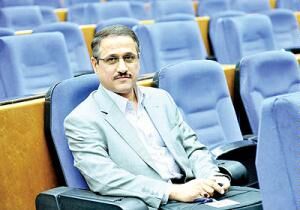 مدیر کل اقتصادی بانک مرکزی: نقدینگی از 112 هزار هزار میلیارد تومان عبور کرد/ پایه پولی به 165 هزار میلیارد تومان رسید