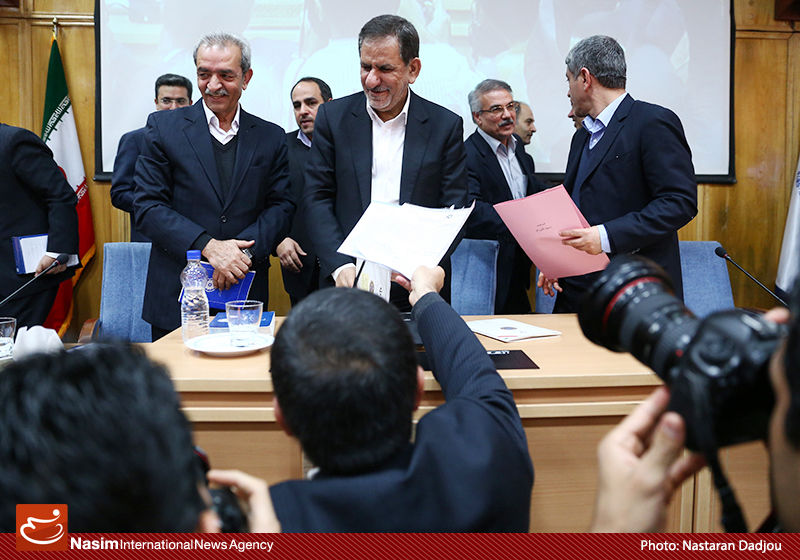 اعتراض شدید اتاق بازرگانی پس از سه سال حمایت از دولت یازدهم: دولت تولید را رها کرده است!