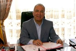 دولت برای پرداخت عیدی کارمندان خود نرخ ارز را افزایش داد/ گرانی دلار به 4000 تومان کاملا ارادی و تعمدی است