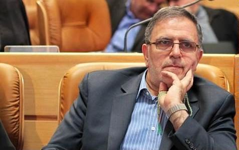 سیف: باید رشد نقدینگی را کنترل کرد / بانک‌ها نگذارند نوسانات قیمت دلار به اقتصاد صدمه بزند